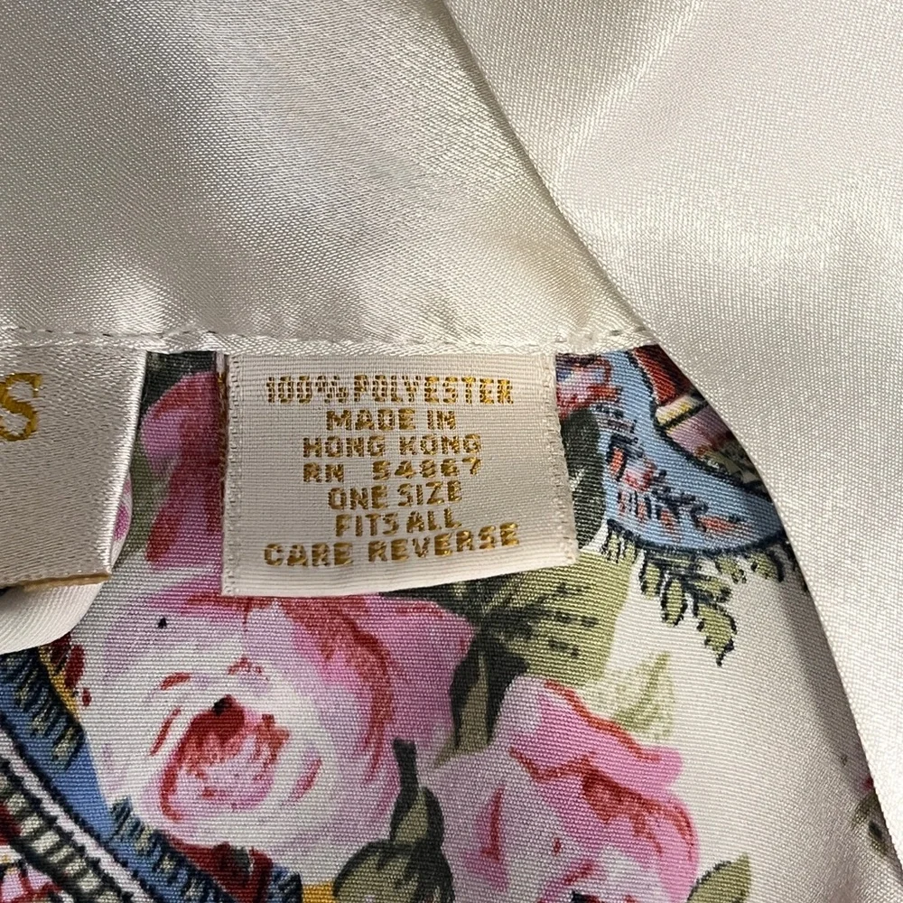 Vintage Gold Label Victoria's Secret Floral Paisley Satin-Trim Kimono Robe
